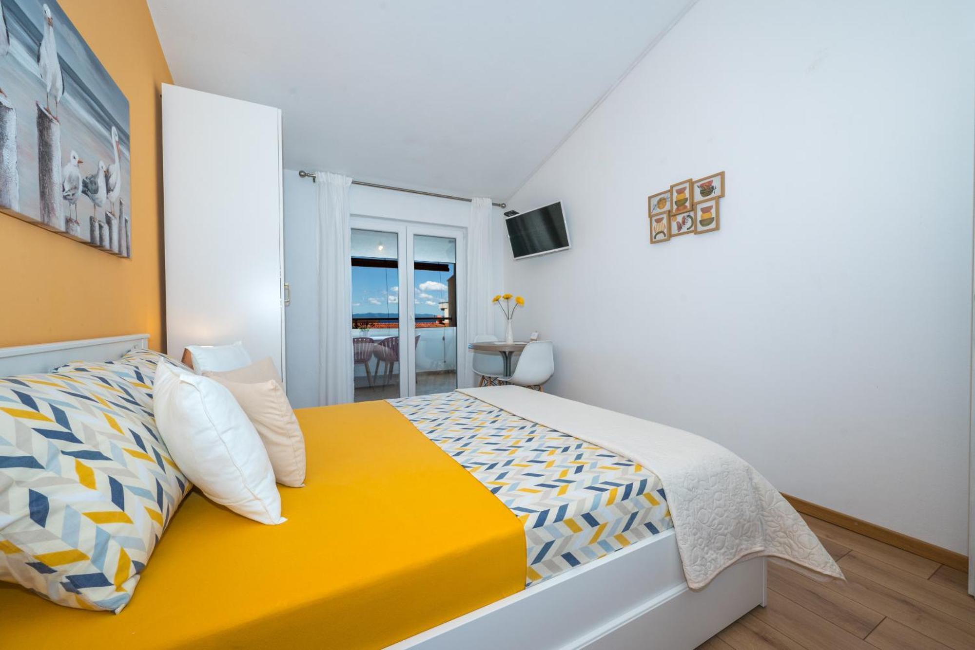 Apartments Marija Макарска Екстериор снимка